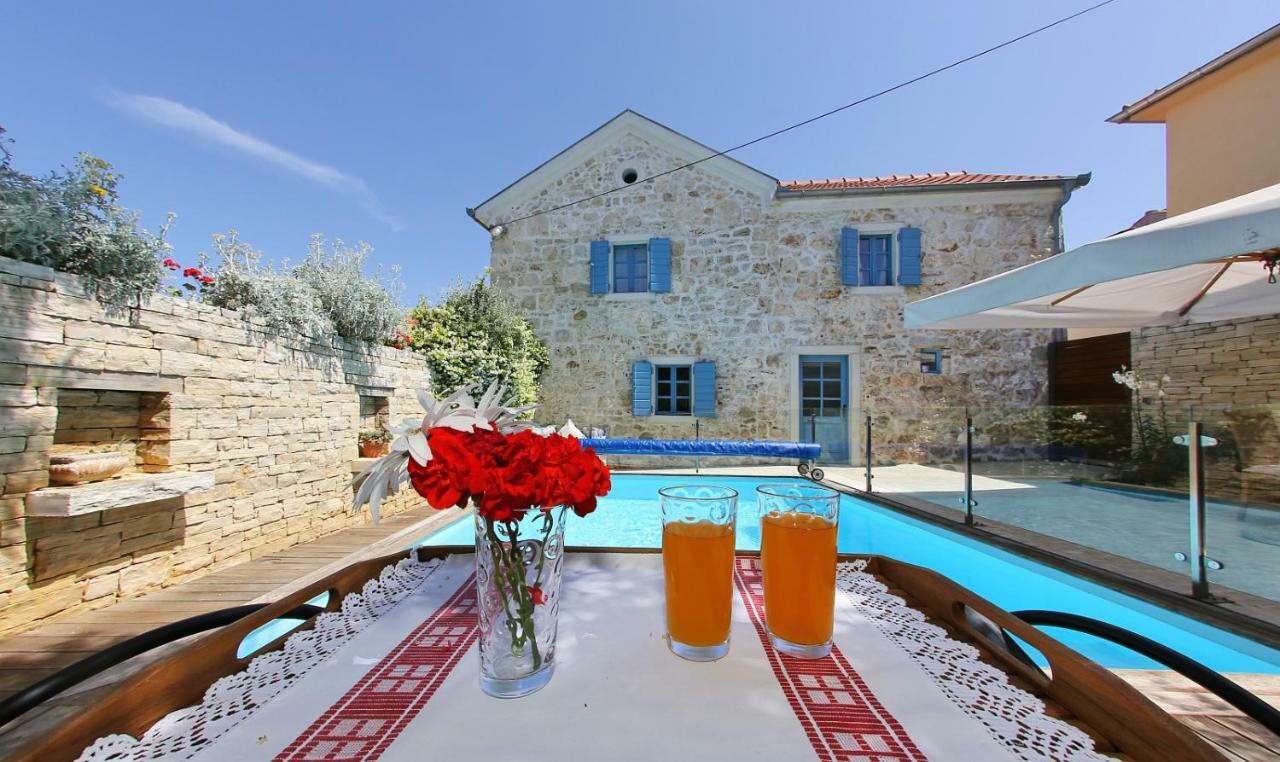 Olive'S Hug Villa Poljana  Exterior photo